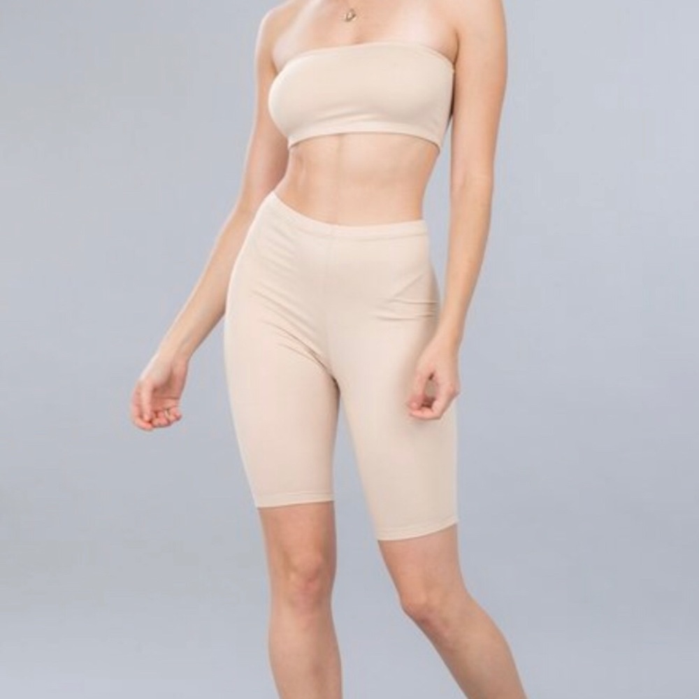 1 SMALL LEFT khaki biker shorts set